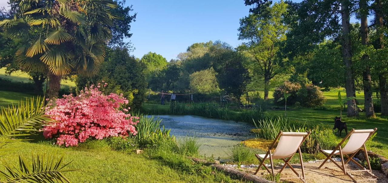 Le Vieux Moulin Gites - A Charming Stone Cottage With Garden View And Seasonal Pool Guégon 외부 사진